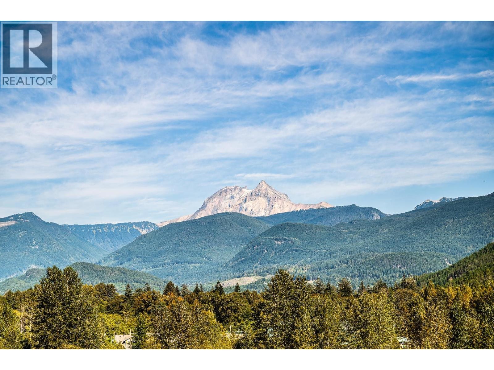 












521 1211 VILLAGE GREEN WAY

,
Squamish,




British Columbia
V8B0R7

