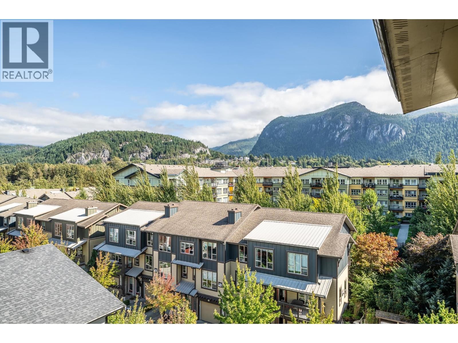 












521 1211 VILLAGE GREEN WAY

,
Squamish,




British Columbia
V8B0R7

