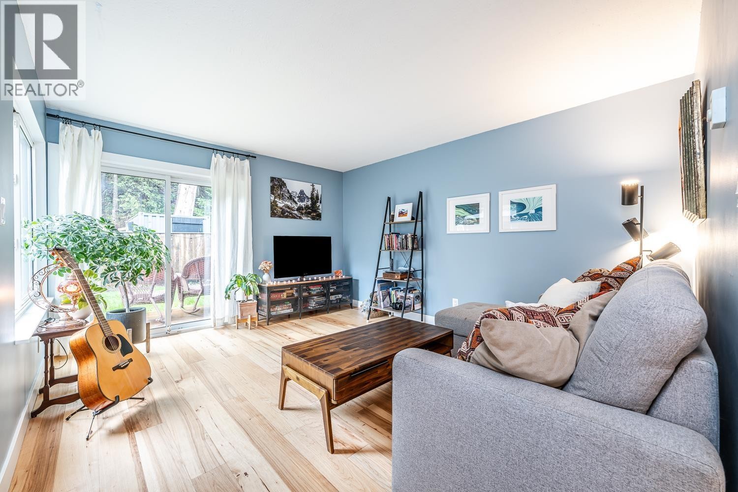 












40628 PERTH DRIVE

,
Squamish,




British Columbia
V0N1T0

