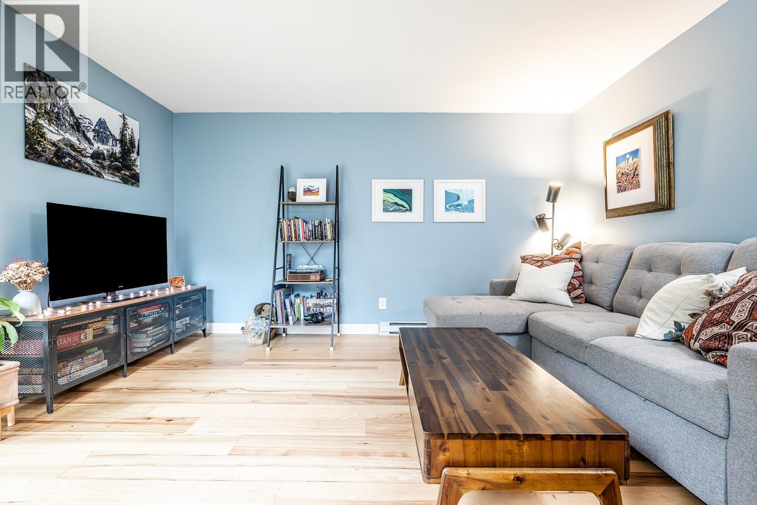 












40628 PERTH DRIVE

,
Squamish,




British Columbia
V0N1T0

