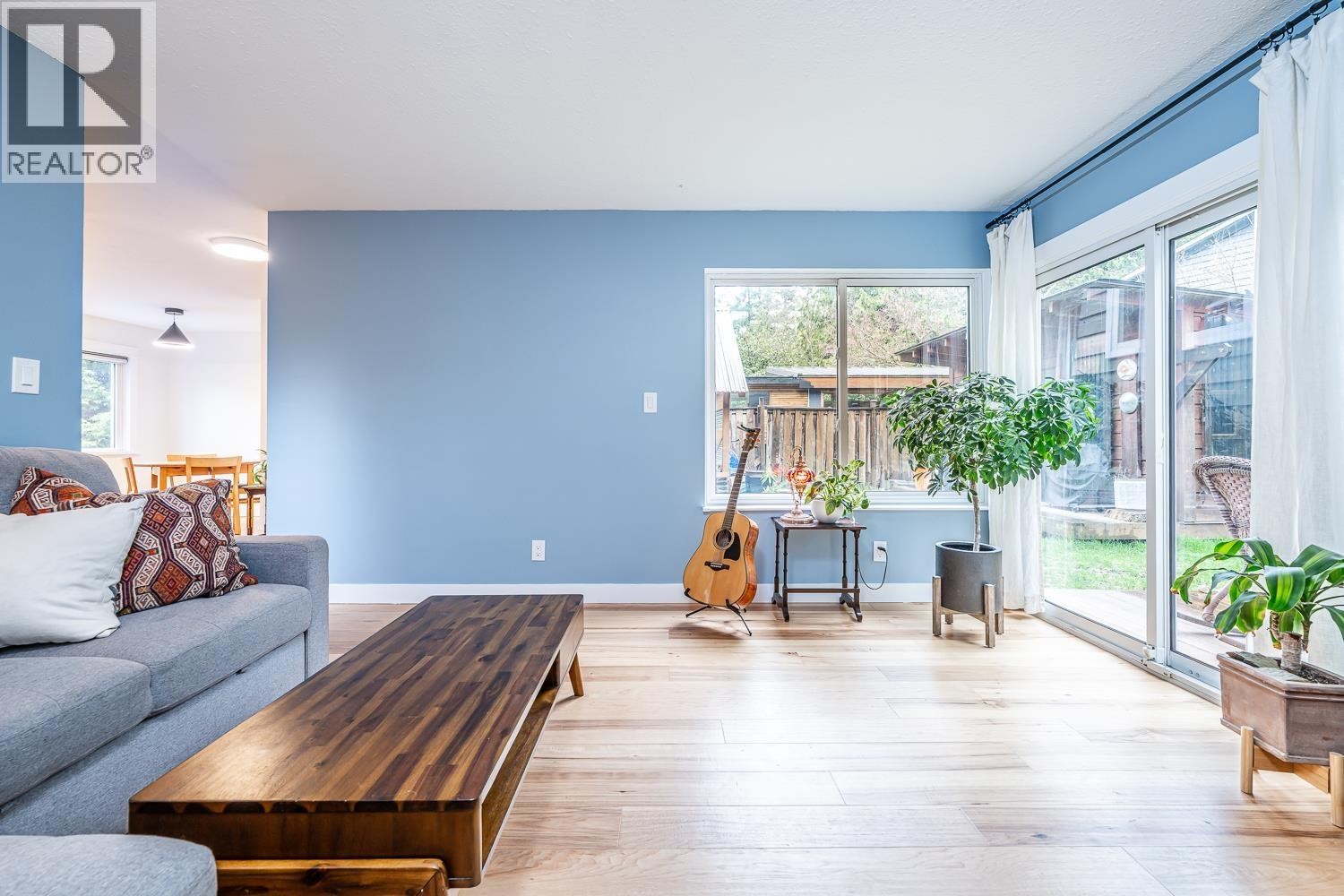 












40628 PERTH DRIVE

,
Squamish,




British Columbia
V0N1T0

