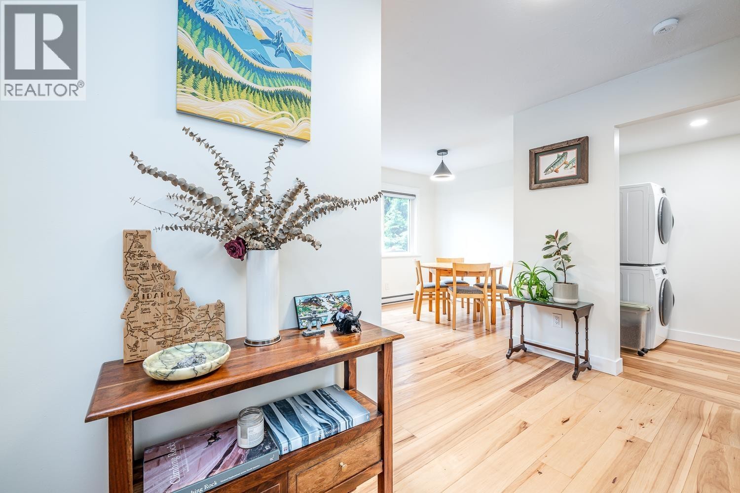 












40628 PERTH DRIVE

,
Squamish,




British Columbia
V0N1T0

