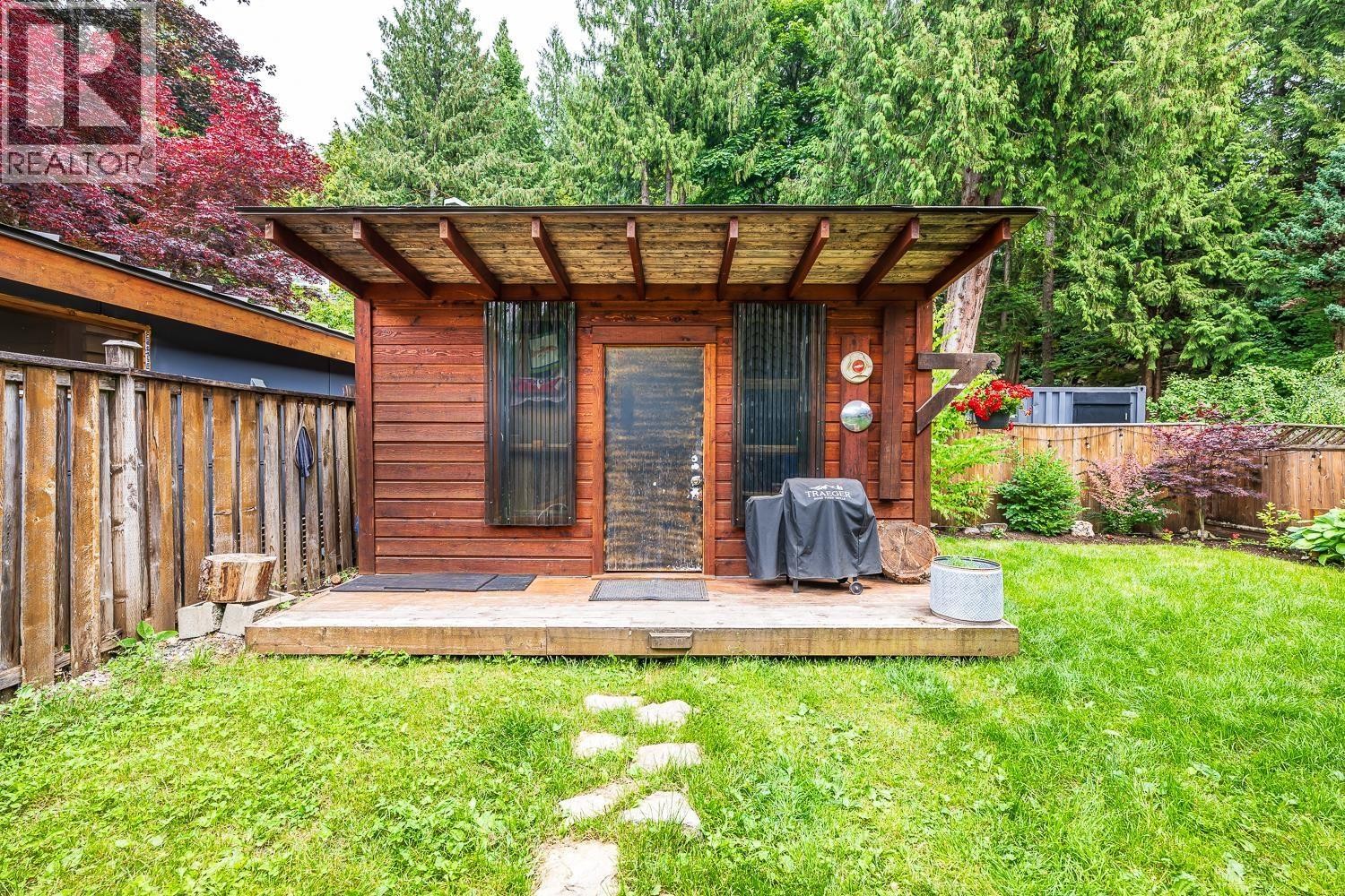 












40628 PERTH DRIVE

,
Squamish,




British Columbia
V0N1T0

