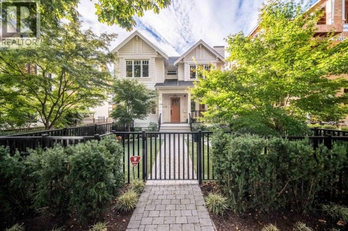 Featured Listing Photo 