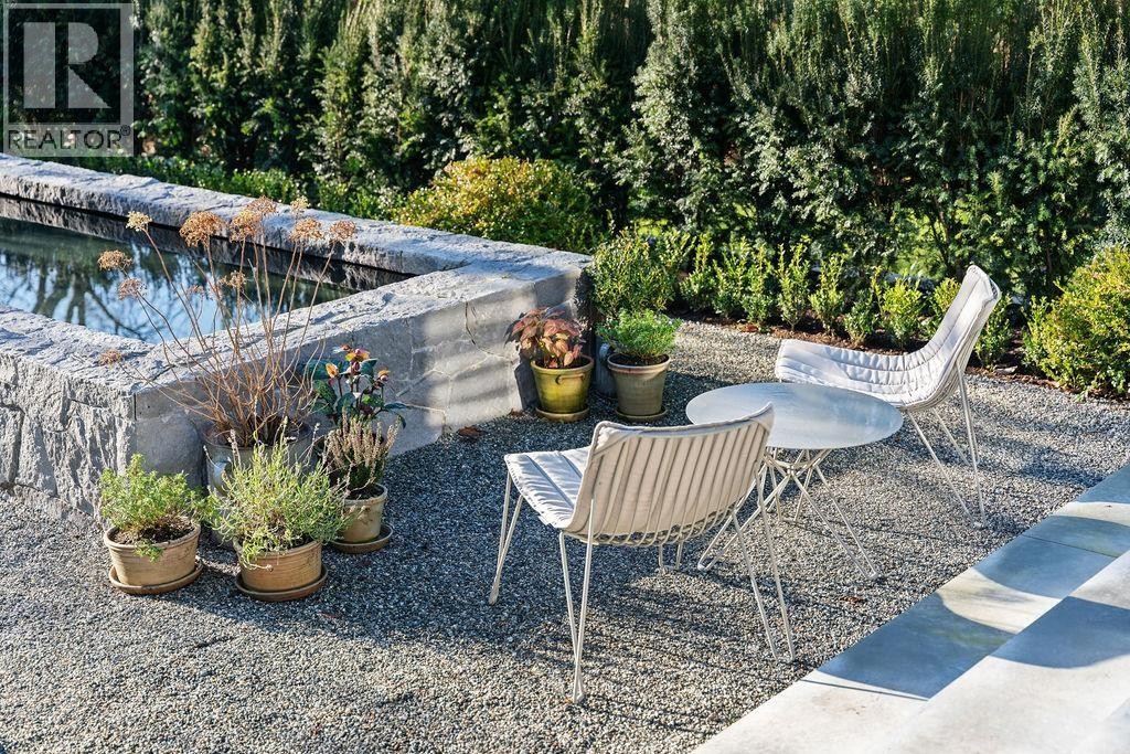 












6476 BLENHEIM STREET

,
Vancouver,




British Columbia
V6N1R5

