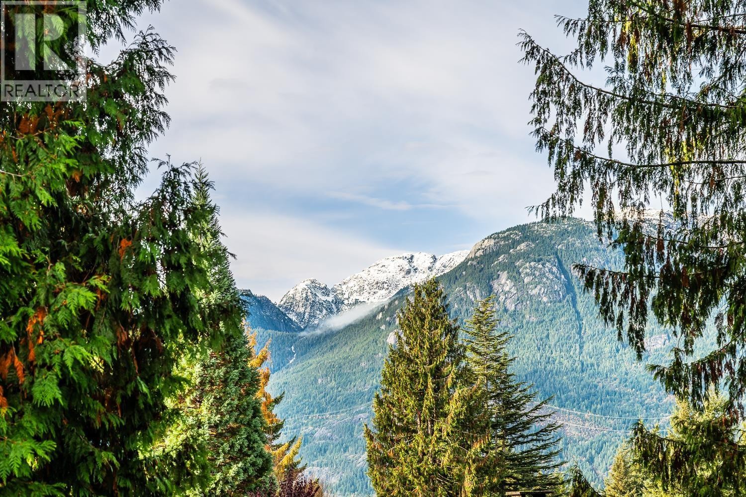 












2548 MONTROSE WAY

,
Squamish,




British Columbia
V0N1T0

