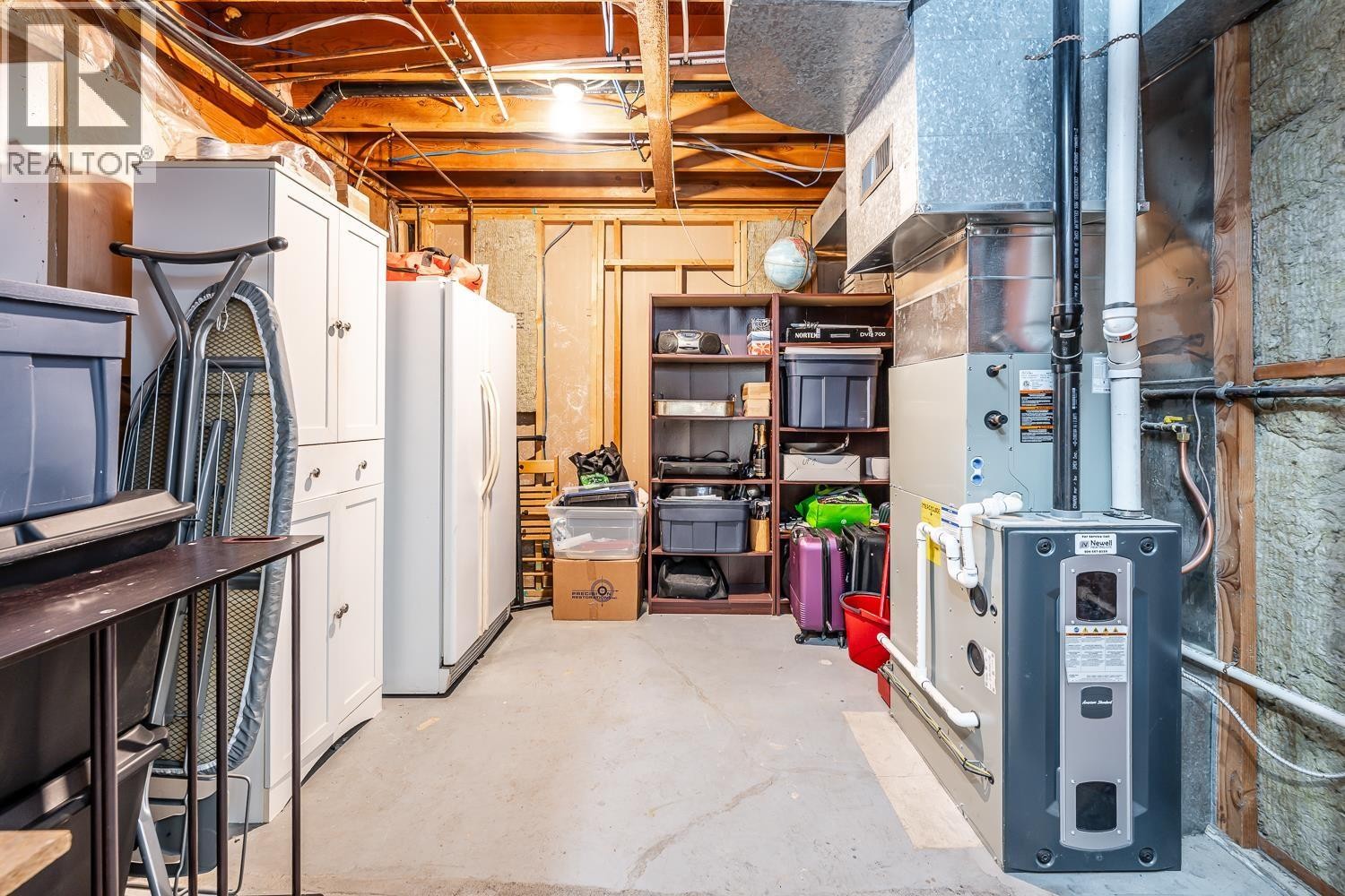 












2548 MONTROSE WAY

,
Squamish,




British Columbia
V0N1T0

