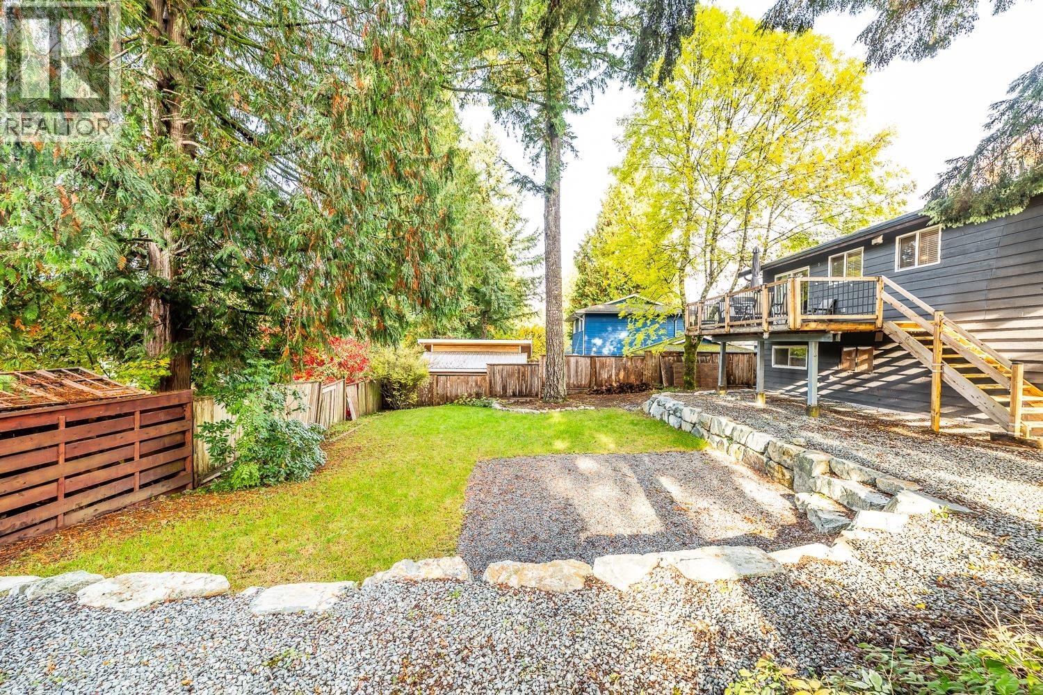 












2548 MONTROSE WAY

,
Squamish,




British Columbia
V0N1T0

