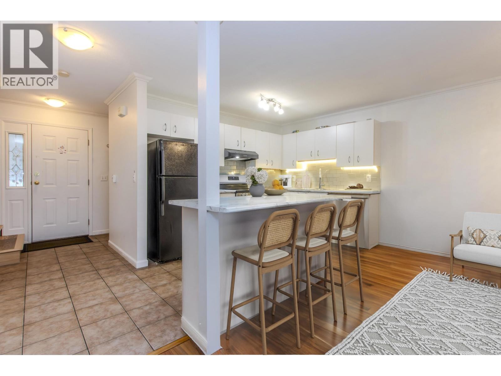 












34 39920 GOVERNMENT ROAD

,
Squamish,




British Columbia
V8B0G5

