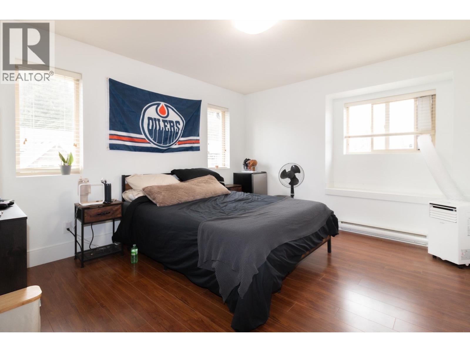 












39010 KINGFISHER ROAD

,
Squamish,




British Columbia
V8B0S9

