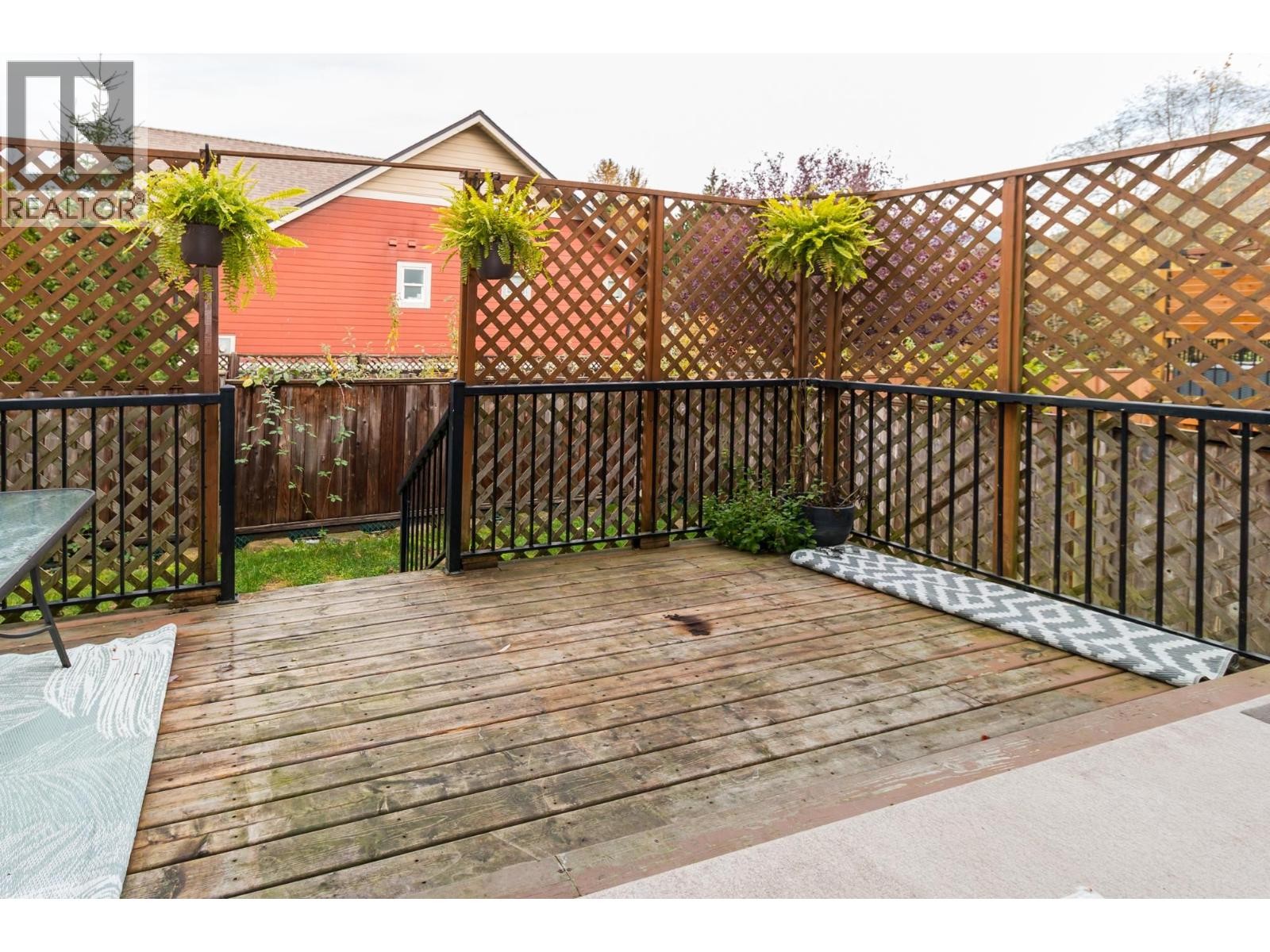 












39010 KINGFISHER ROAD

,
Squamish,




British Columbia
V8B0S9

