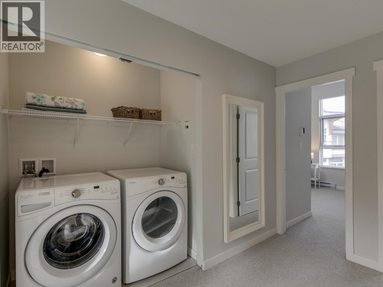 












45 39548 LOGGERS LANE

,
Squamish,




British Columbia
V8B0V7

