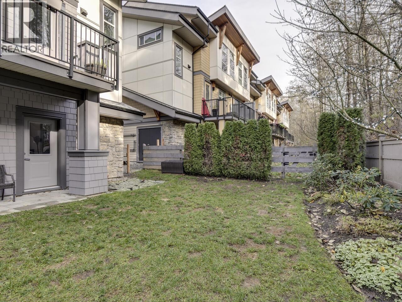 












45 39548 LOGGERS LANE

,
Squamish,




British Columbia
V8B0V7

