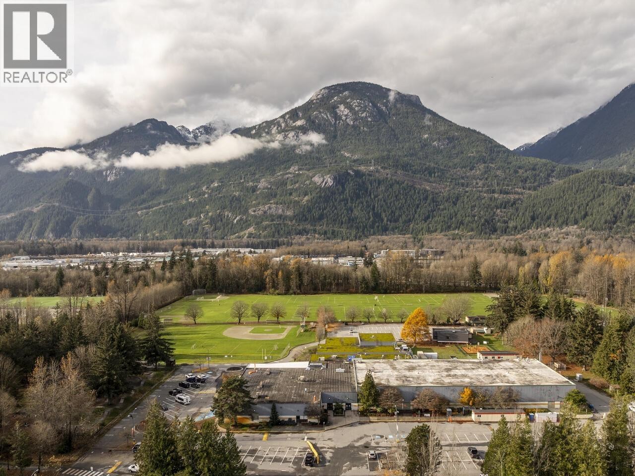 












45 39548 LOGGERS LANE

,
Squamish,




British Columbia
V8B0V7

