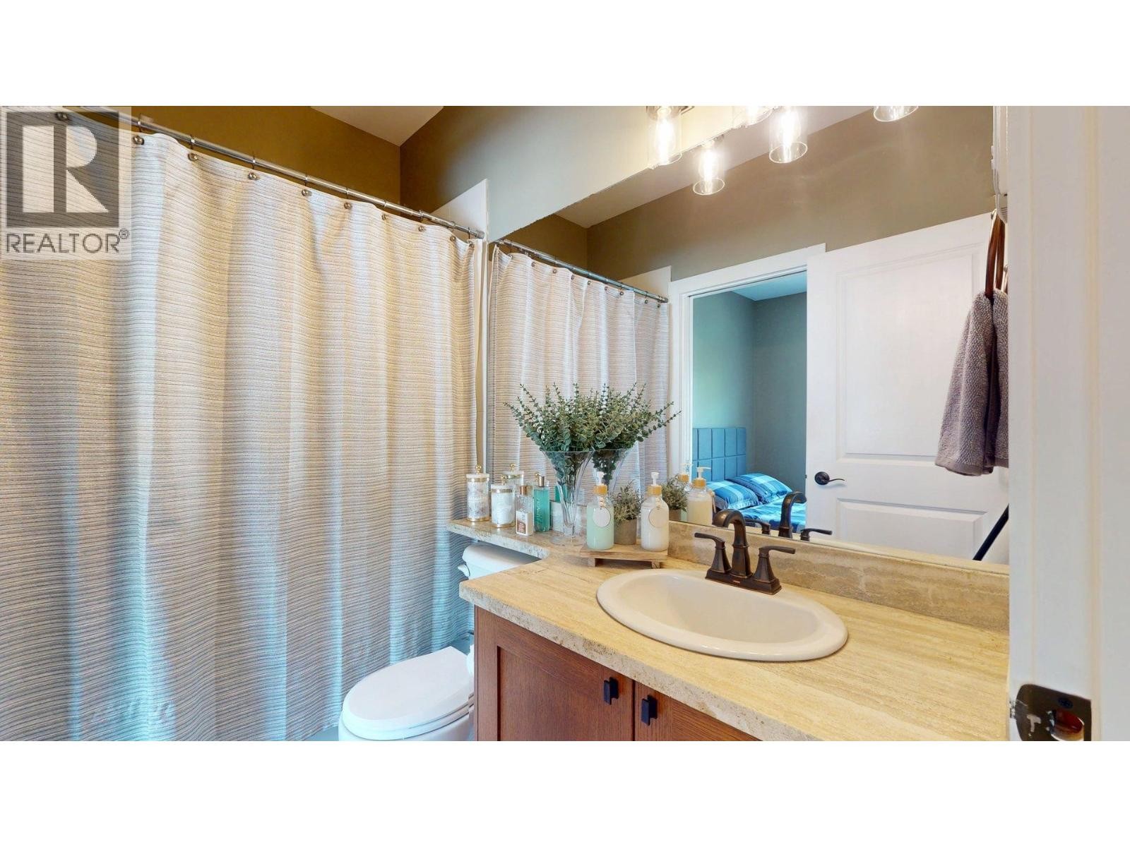 












1274 STONEMOUNT PLACE

,
Squamish,




British Columbia
V8B0R8

