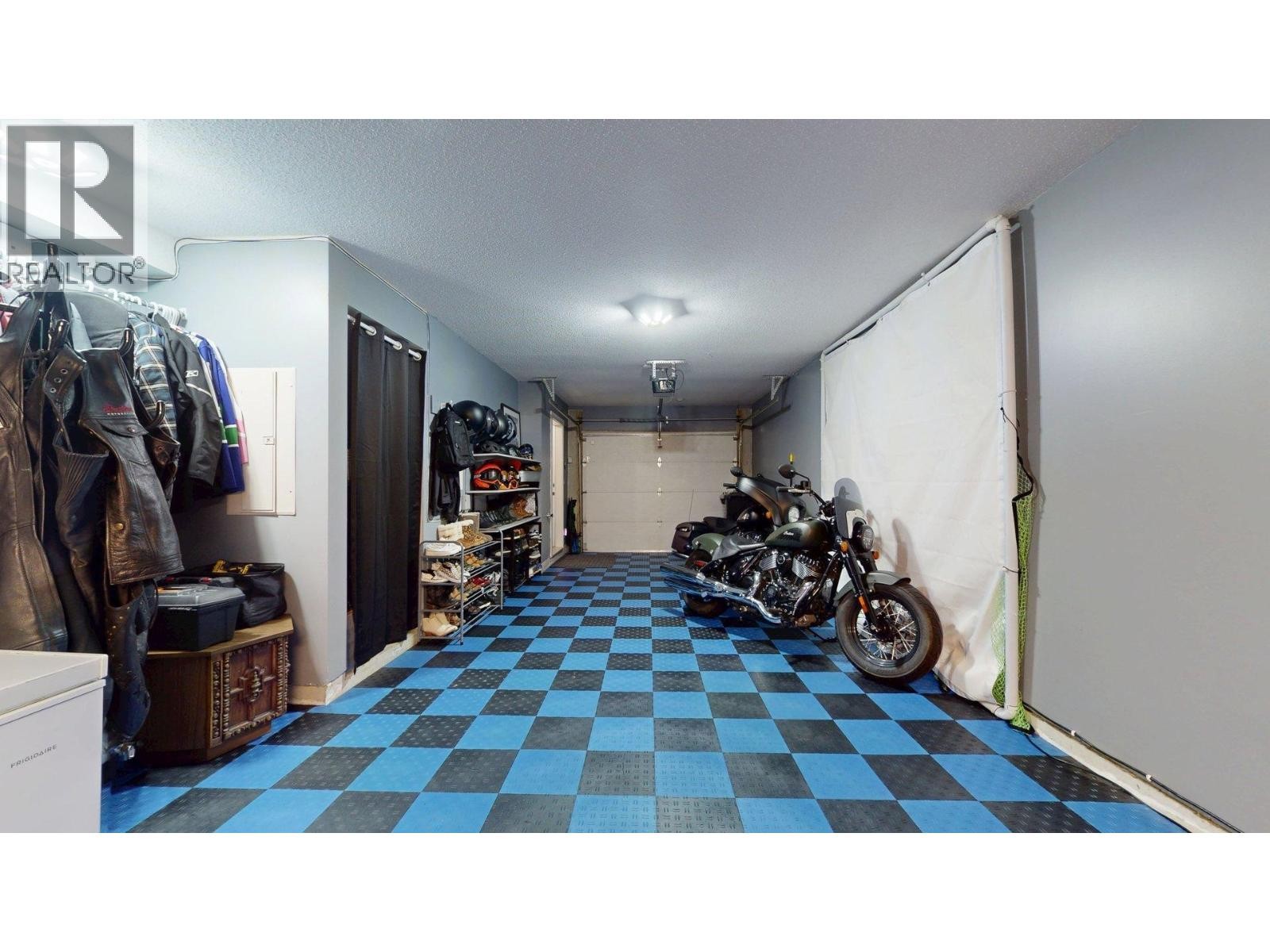 












1274 STONEMOUNT PLACE

,
Squamish,




British Columbia
V8B0R8

