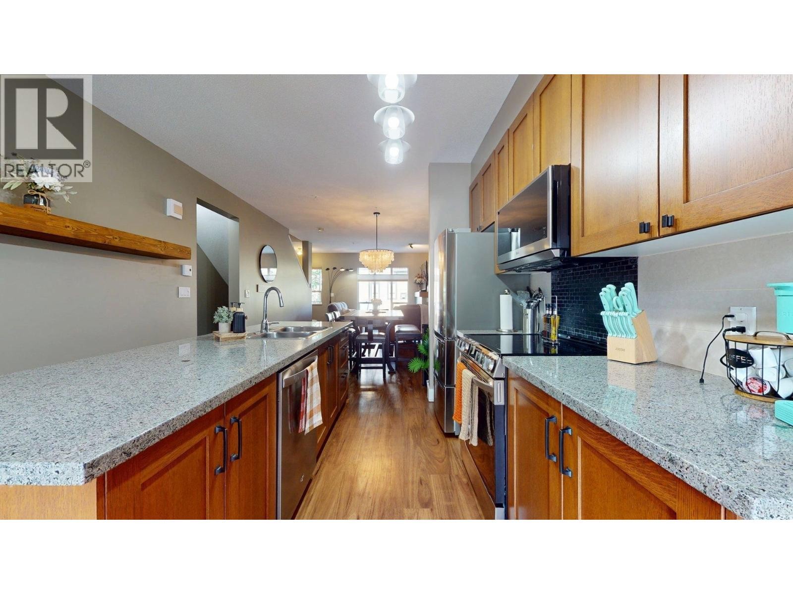 












1274 STONEMOUNT PLACE

,
Squamish,




British Columbia
V8B0R8

