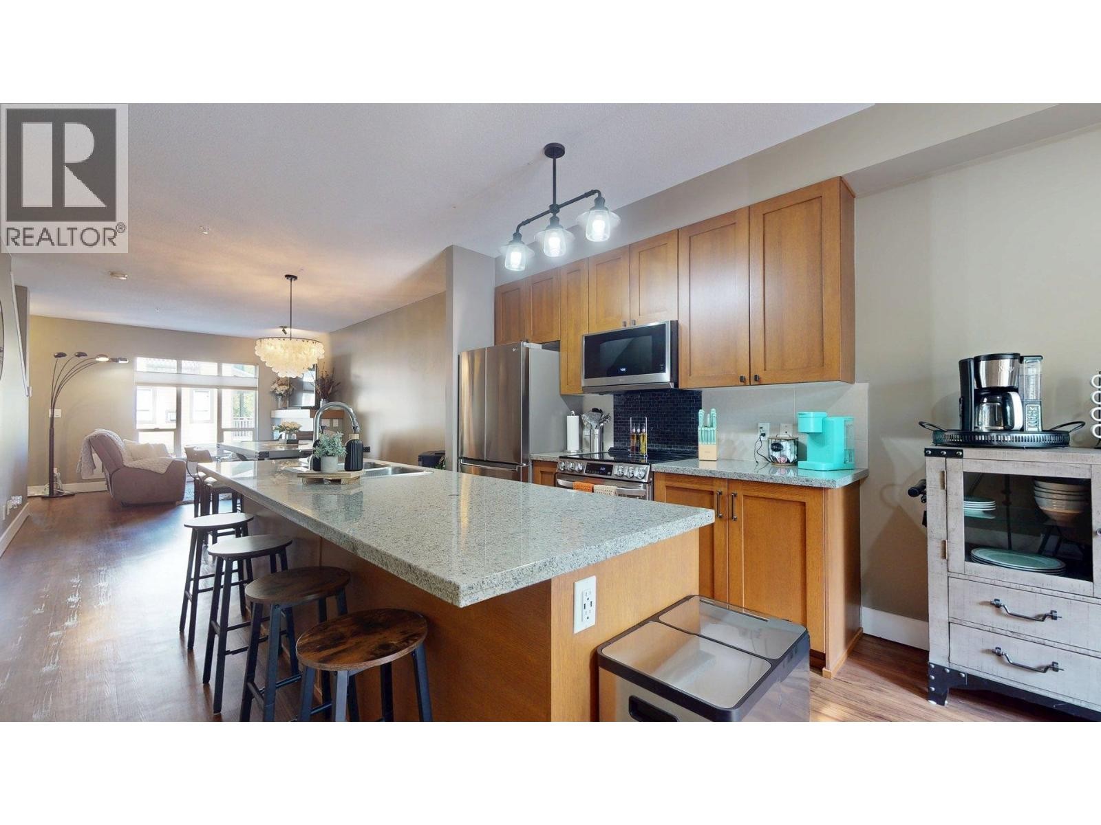 












1274 STONEMOUNT PLACE

,
Squamish,




British Columbia
V8B0R8

