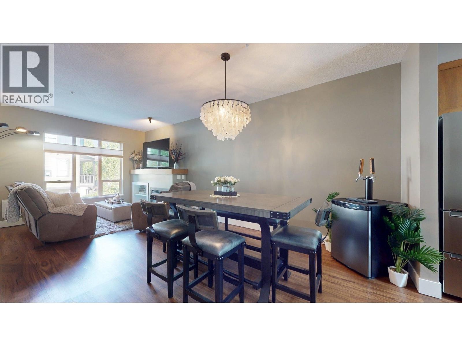 












1274 STONEMOUNT PLACE

,
Squamish,




British Columbia
V8B0R8

