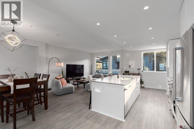 












41224 HIGHLINE PLACE

,
Squamish,




British Columbia
V8B1C2

