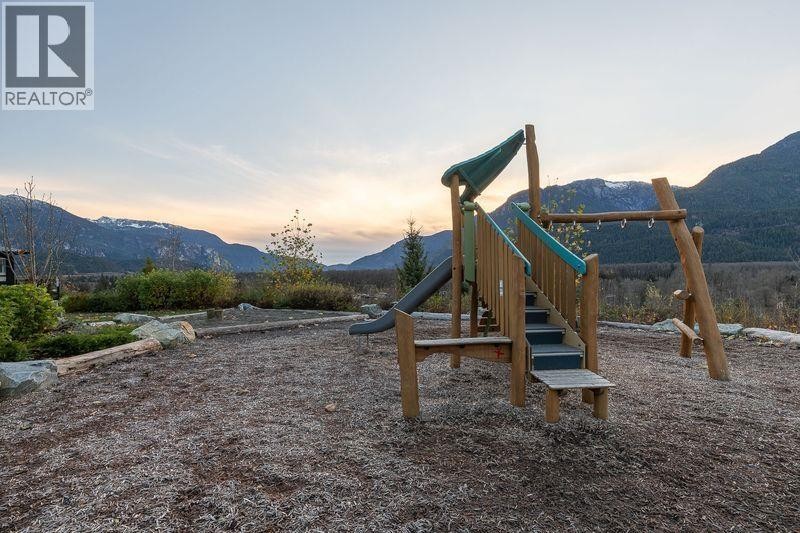 












41224 HIGHLINE PLACE

,
Squamish,




British Columbia
V8B1C2

