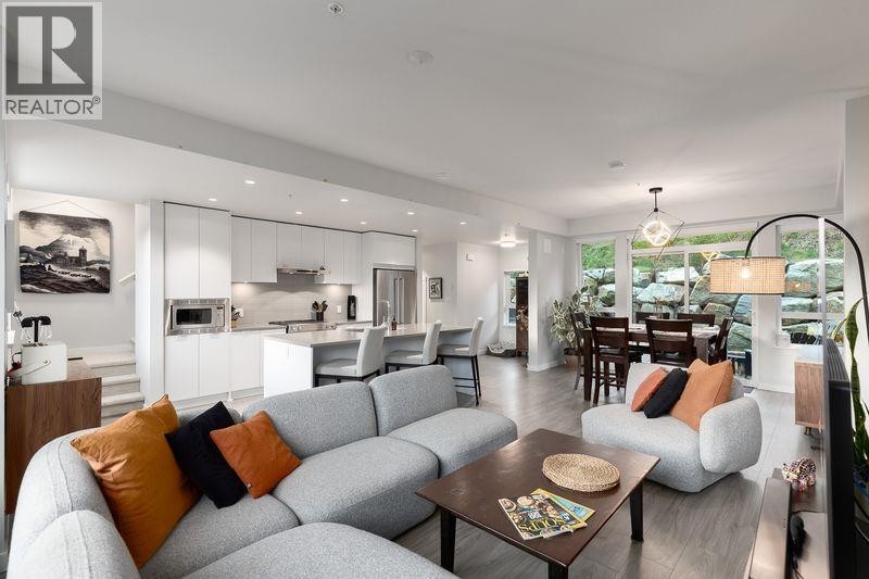 












41224 HIGHLINE PLACE

,
Squamish,




British Columbia
V8B1C2

