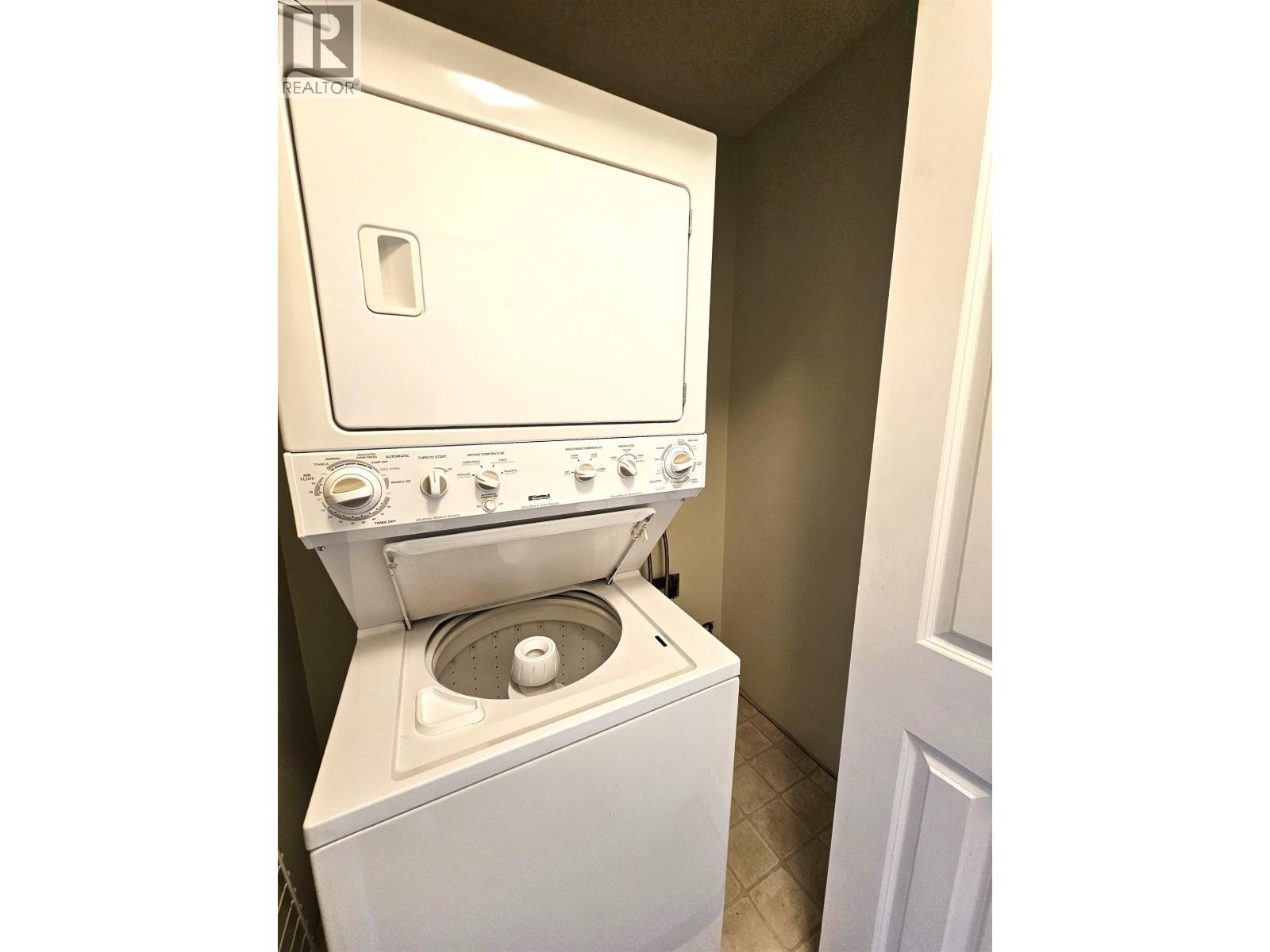 












33 41450 GOVERNMENT ROAD

,
Squamish,




British Columbia
V0N1H0

