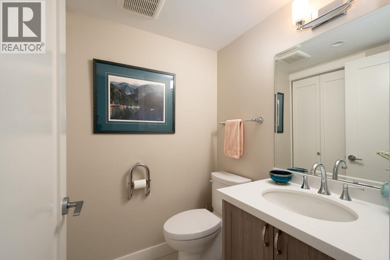 












301 1455 DUCHESS AVENUE

,
West Vancouver,




British Columbia
V7T1H7

