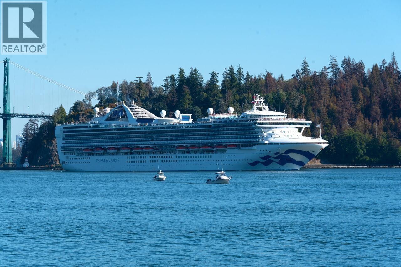 












301 1455 DUCHESS AVENUE

,
West Vancouver,




British Columbia
V7T1H7

