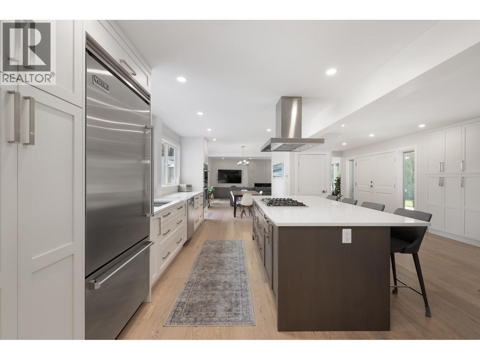 












2678 AILSA CRESCENT

,
North Vancouver,




British Columbia
V7K2B2

