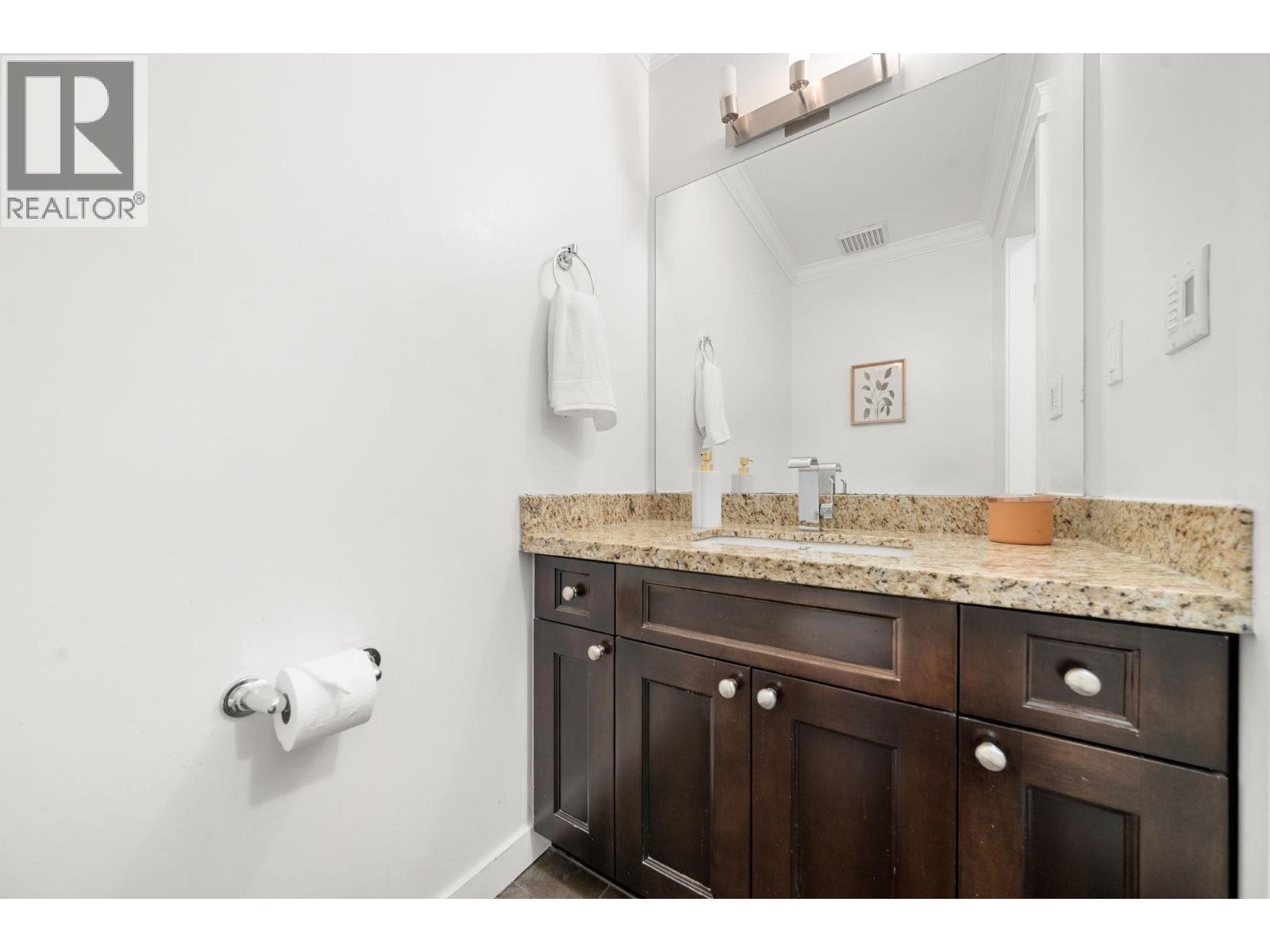 












2733 TEMPE GLEN DRIVE

,
North Vancouver,




British Columbia
V7N4K5

