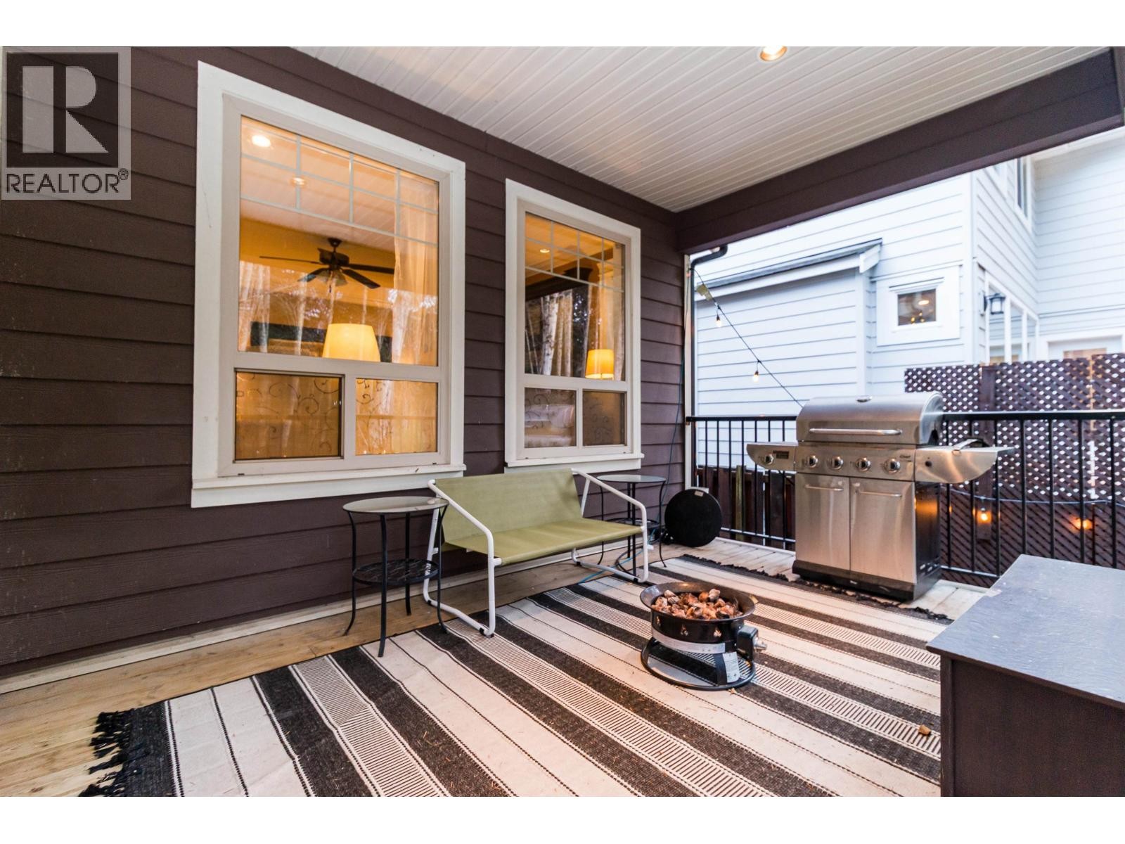 












39043 KINGFISHER ROAD

,
Squamish,




British Columbia
V8B0S9

