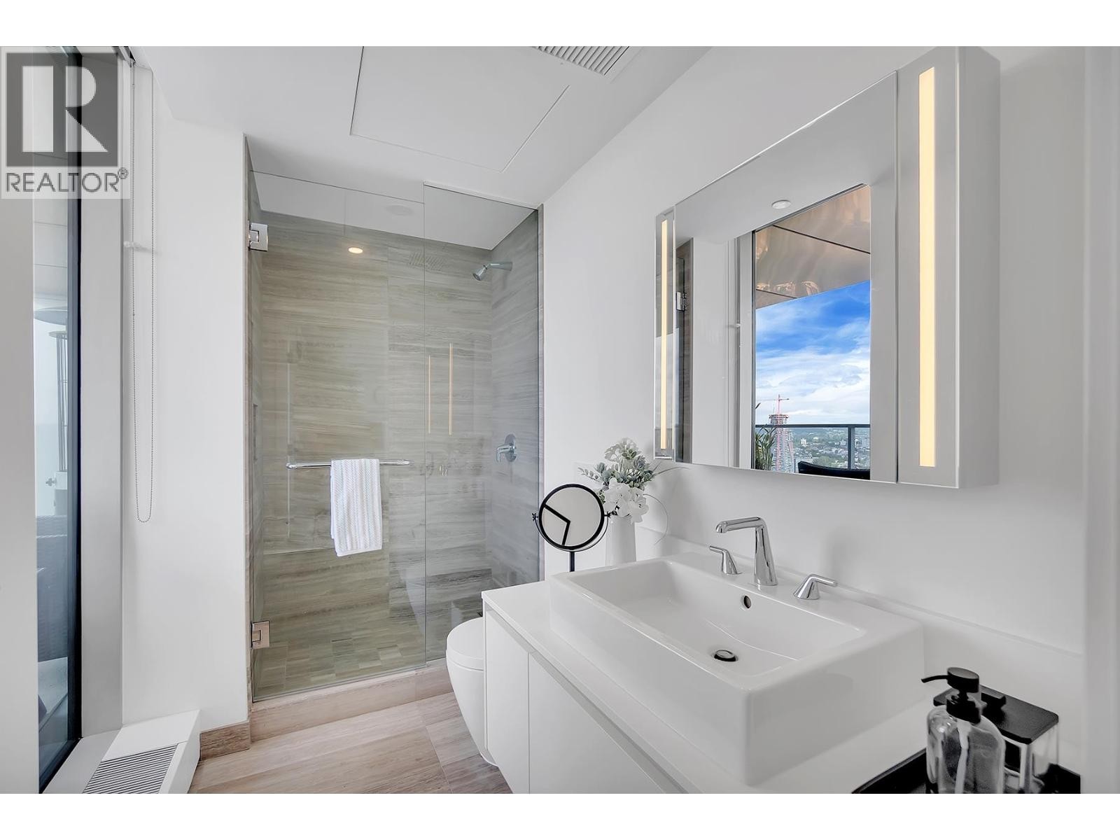 












3602 1480 HOWE STREET

,
Vancouver,




British Columbia
V6Z0G5

