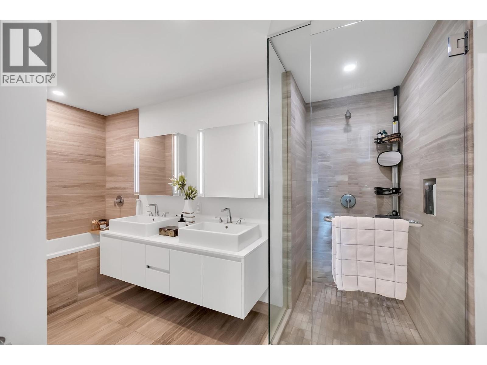 












3602 1480 HOWE STREET

,
Vancouver,




British Columbia
V6Z0G5

