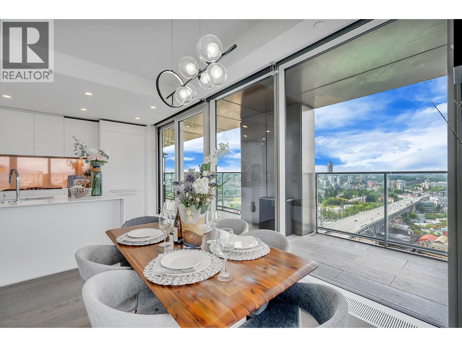 












3602 1480 HOWE STREET

,
Vancouver,




British Columbia
V6Z0G5

