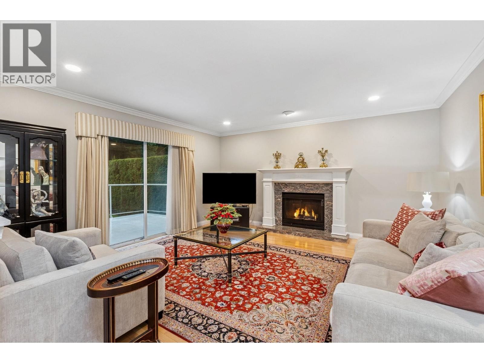 












5707 NANCY GREENE WAY

,
North Vancouver,




British Columbia
V7R4W3

