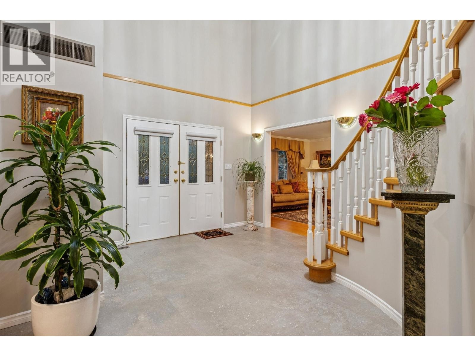 












5707 NANCY GREENE WAY

,
North Vancouver,




British Columbia
V7R4W3

