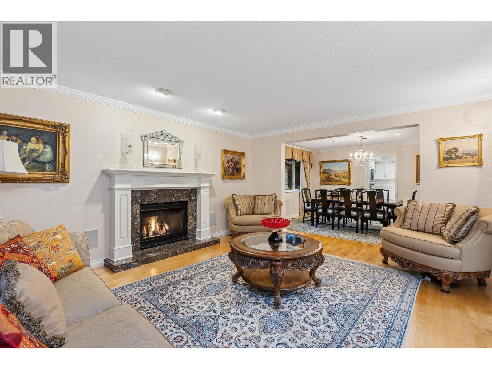 












5707 NANCY GREENE WAY

,
North Vancouver,




British Columbia
V7R4W3

