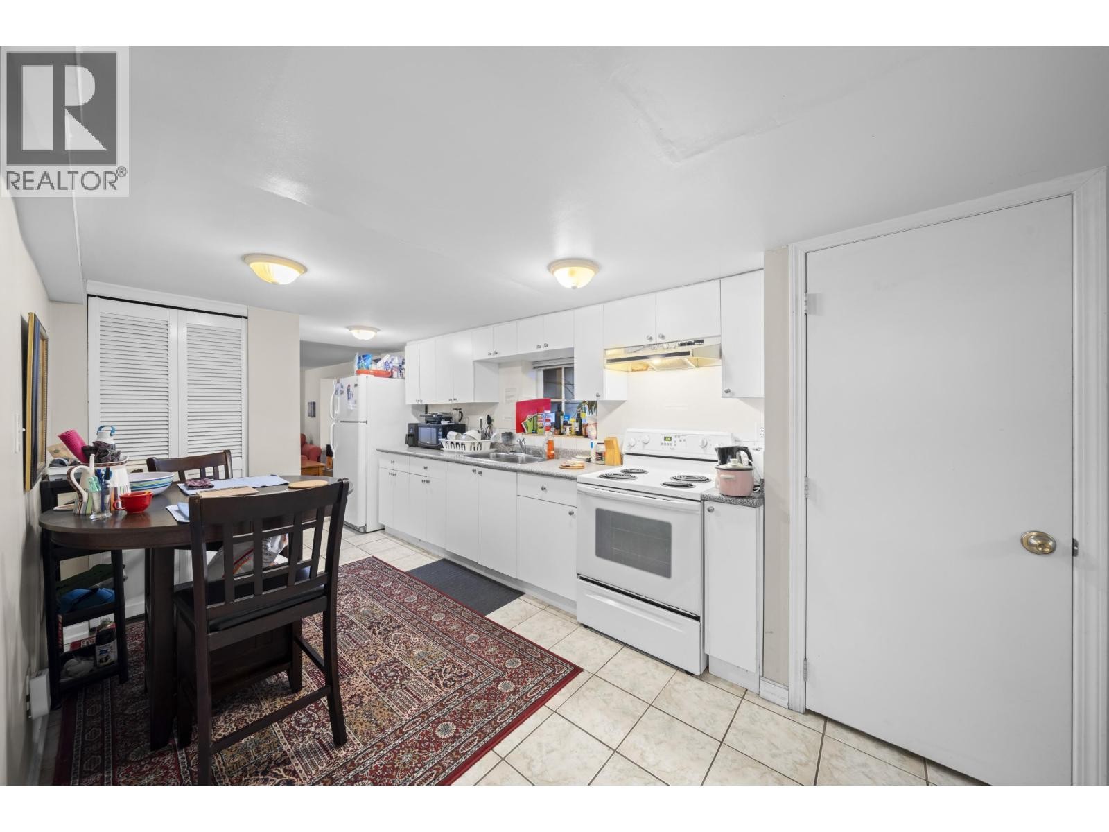 












545 SKEENA STREET

,
Vancouver,




British Columbia
V5K4P1

