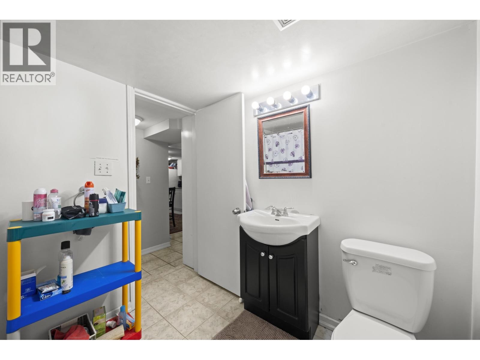 












545 SKEENA STREET

,
Vancouver,




British Columbia
V5K4P1

