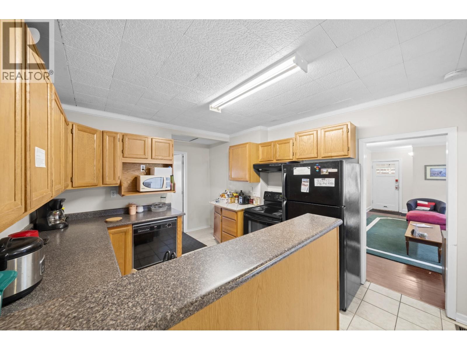 












545 SKEENA STREET

,
Vancouver,




British Columbia
V5K4P1

