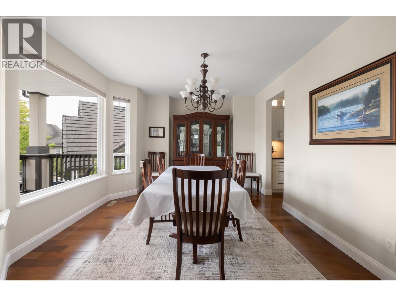 












118 CHESTNUT COURT

,
Port Moody,




British Columbia
V3H5G4

