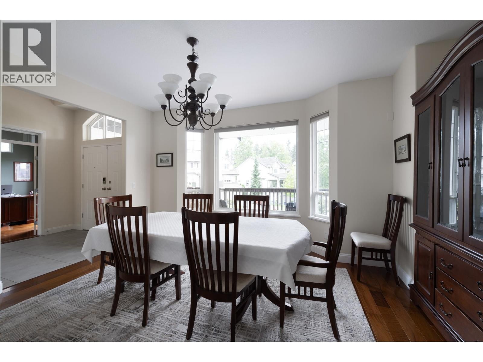 












118 CHESTNUT COURT

,
Port Moody,




British Columbia
V3H5G4

