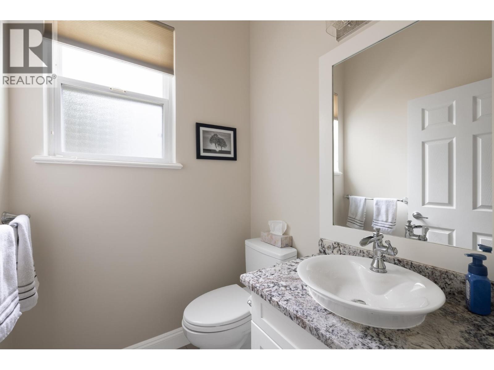 












118 CHESTNUT COURT

,
Port Moody,




British Columbia
V3H5G4

