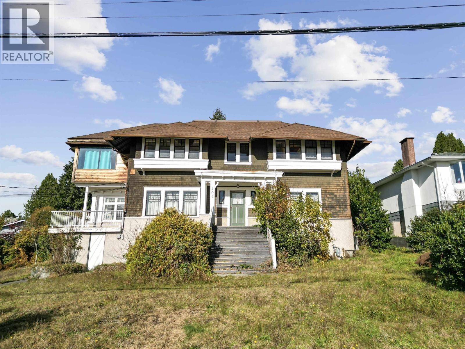 












404 SOMERSET STREET

,
North Vancouver,




British Columbia
V7N1G3

