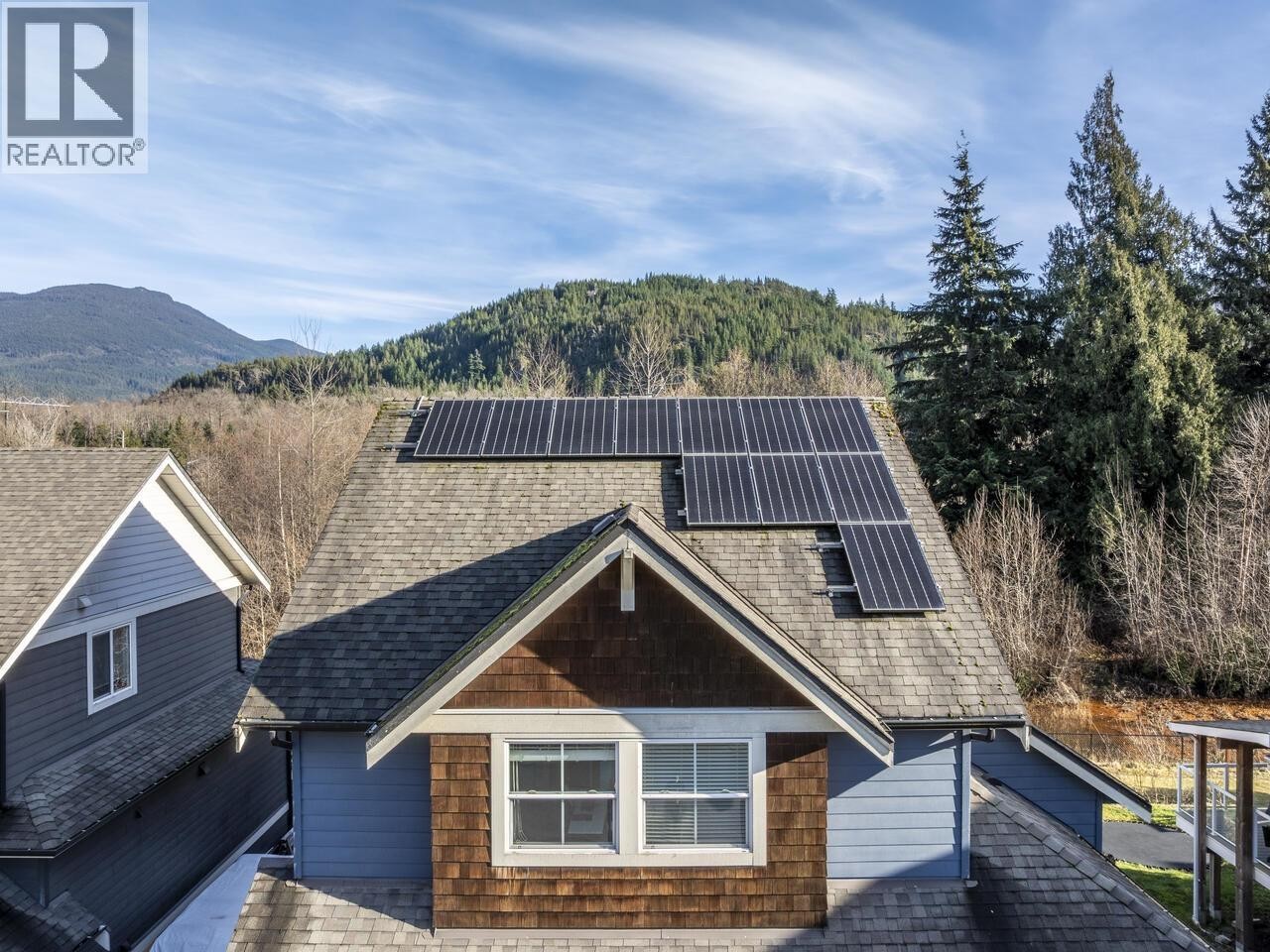 












39070 KINGFISHER ROAD

,
Squamish,




British Columbia
V8B0S9

