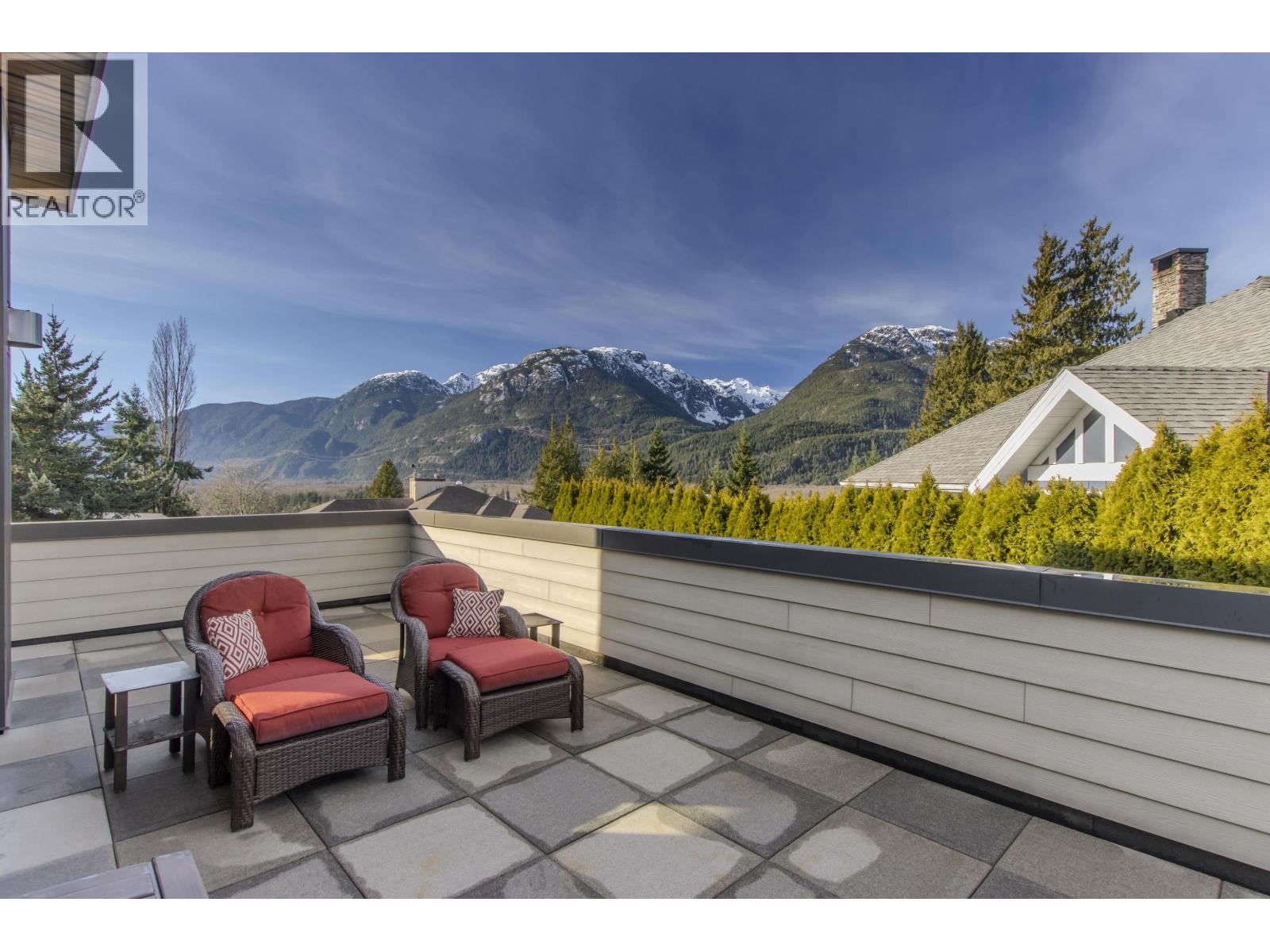 












40298 AYR DRIVE

,
Squamish,




British Columbia
V8B0B6

