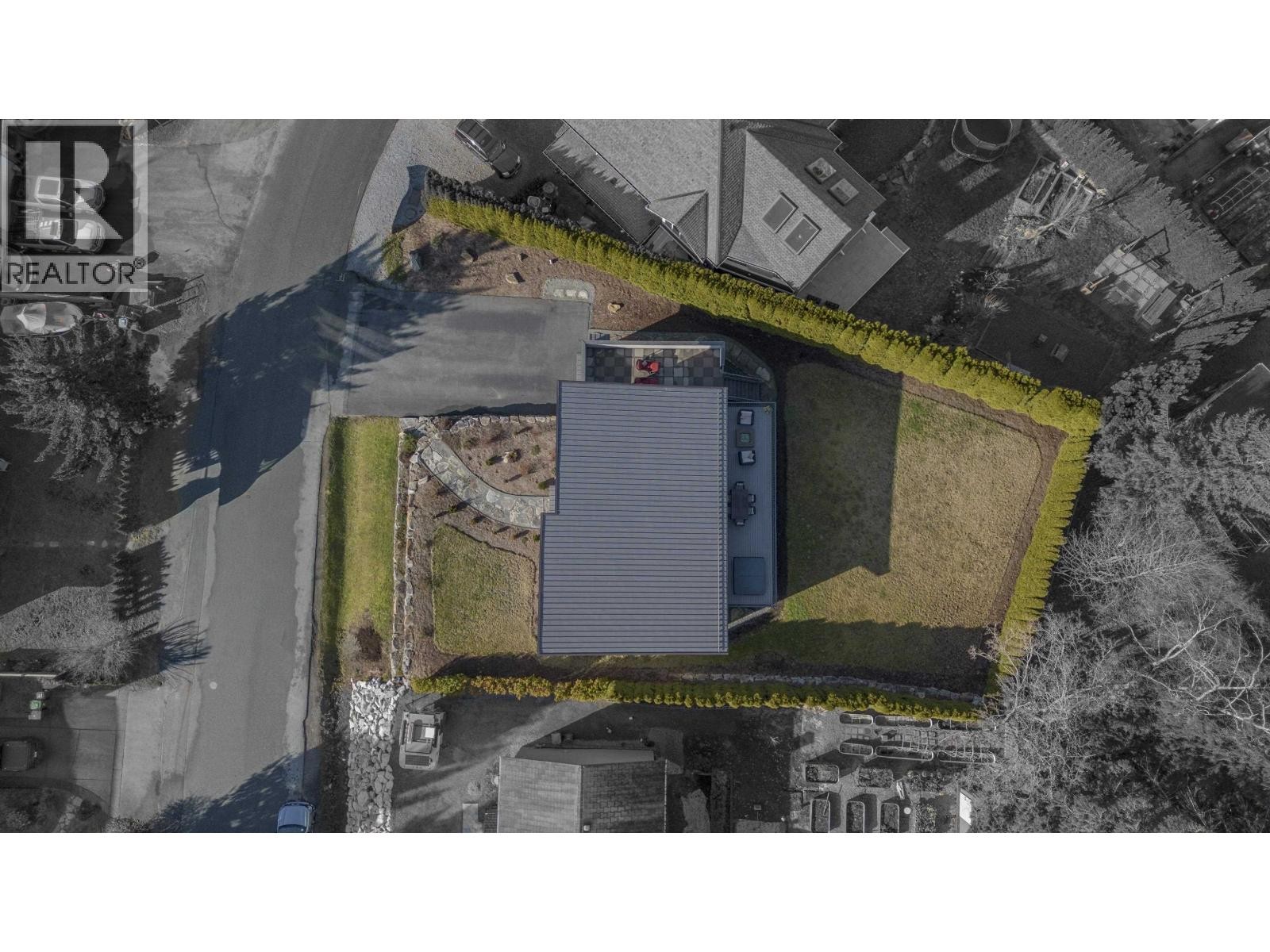 












40298 AYR DRIVE

,
Squamish,




British Columbia
V8B0B6

