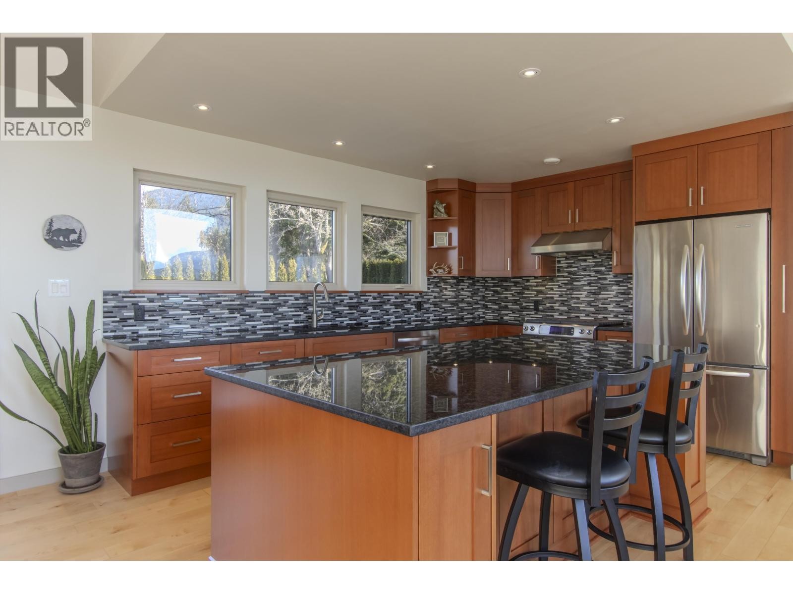 












40298 AYR DRIVE

,
Squamish,




British Columbia
V8B0B6

