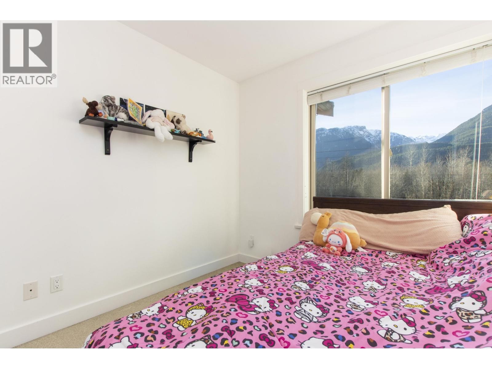 












21 40653 TANTALUS ROAD

,
Squamish,




British Columbia
V8B0P3

